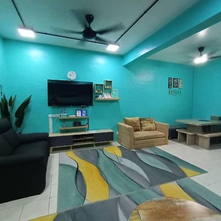 The Handz House II With Wifi - For Family Or Same Gender Only Kepala Batas  Eksteriør billede