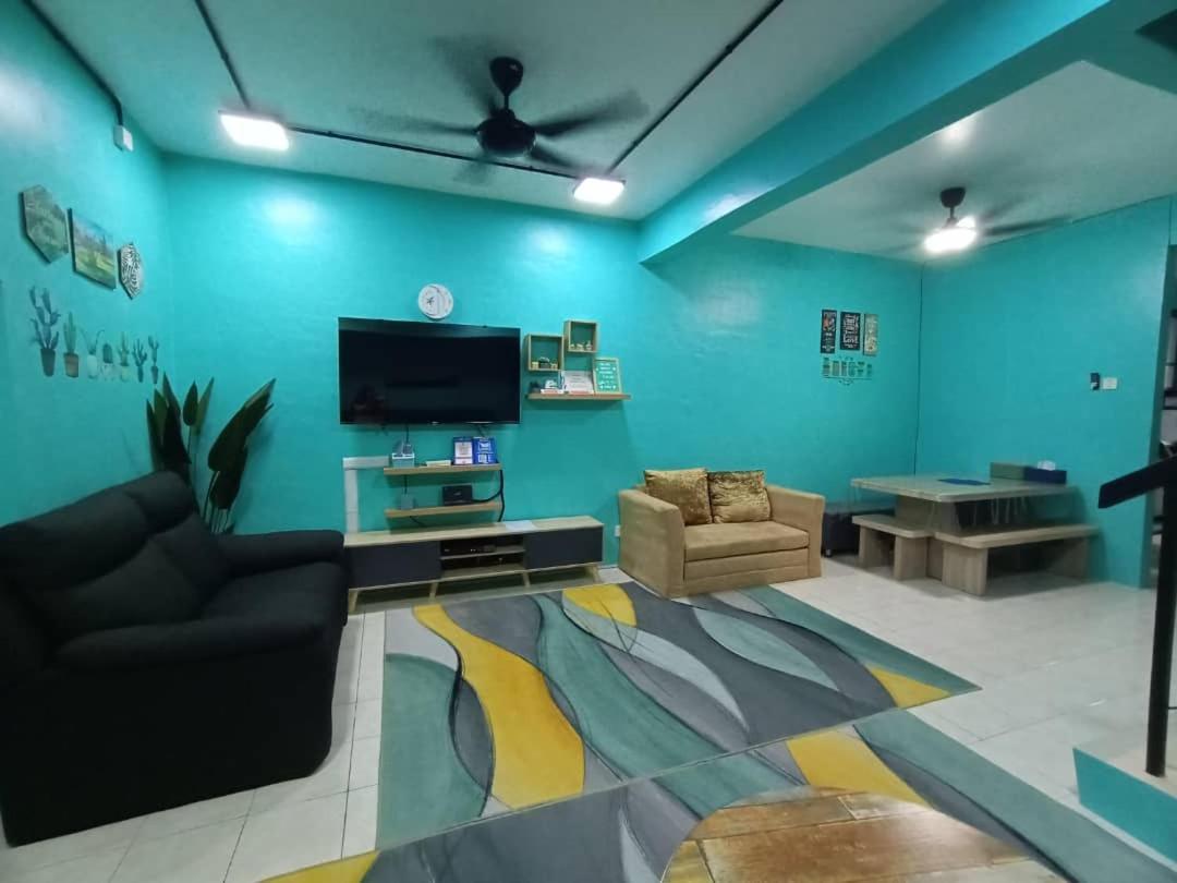 The Handz House II With Wifi - For Family Or Same Gender Only Kepala Batas  Eksteriør billede